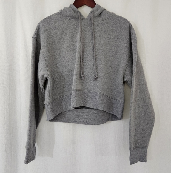 wild fable Cropped Hooded Sweatshirt in Grey Women’s Size S - Picture 1 of 5